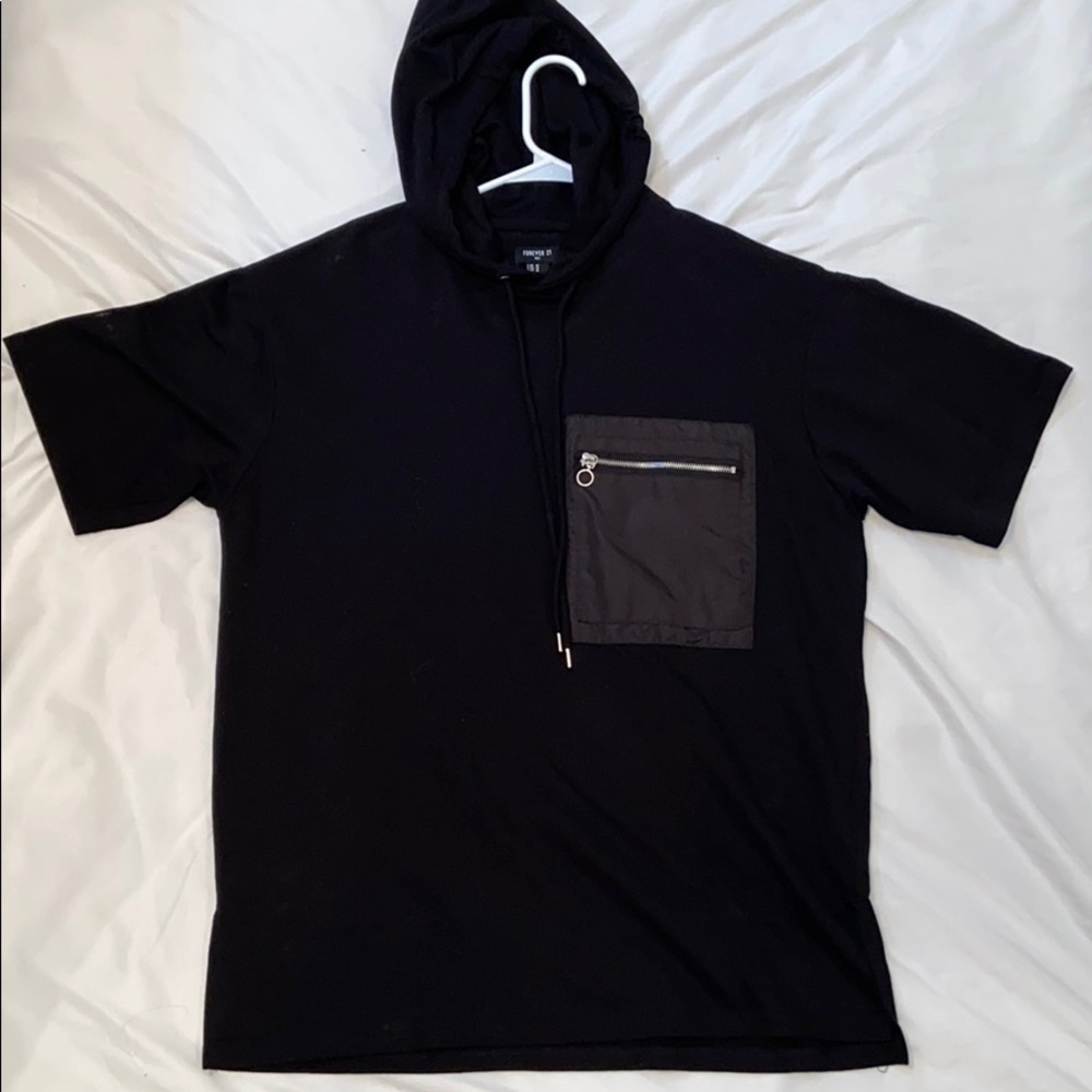 -FOREVER 21 MEN- short sleeve sweater